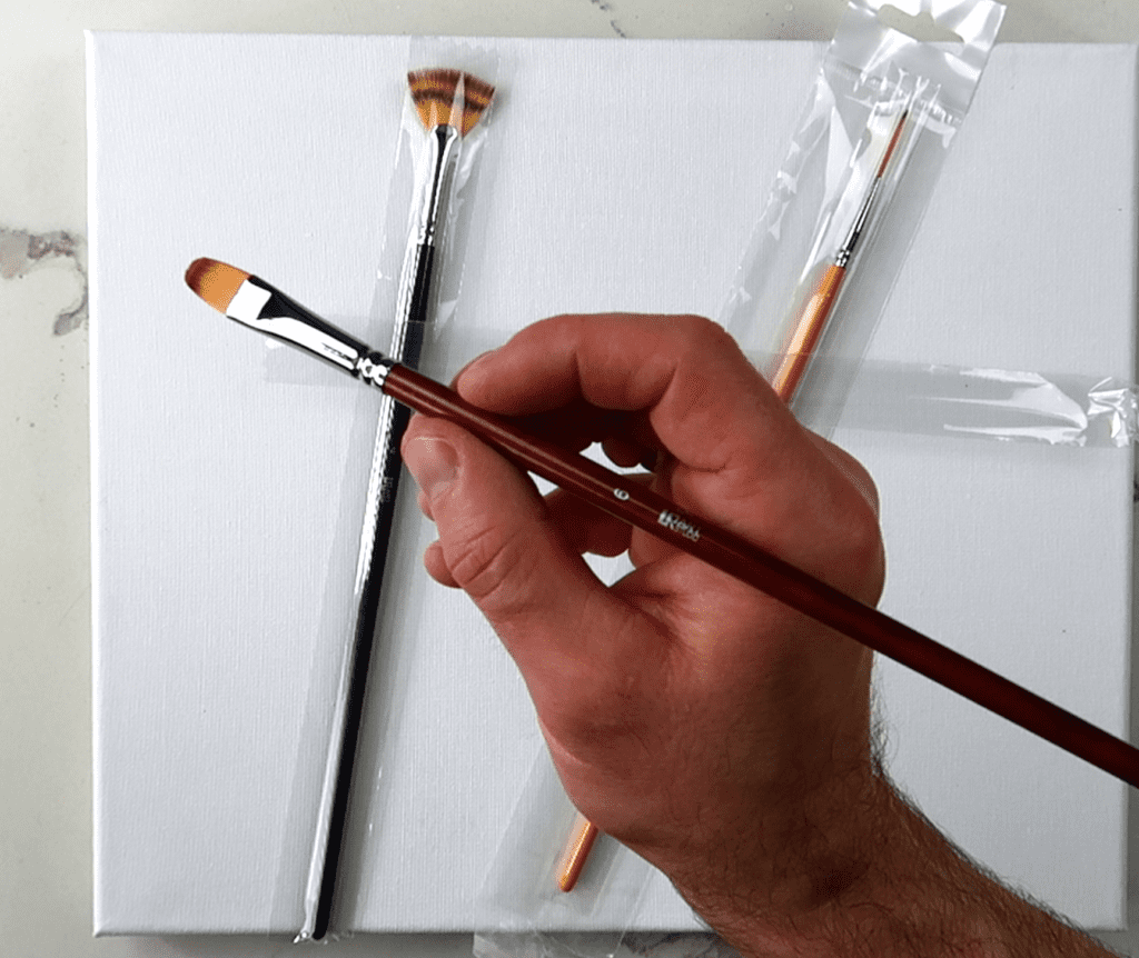 Boost Your Art with the Variety Paint Brush Set from UrartStudio