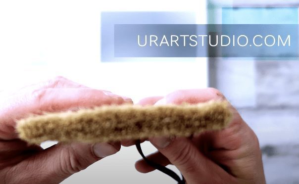 3 orange oval brushes