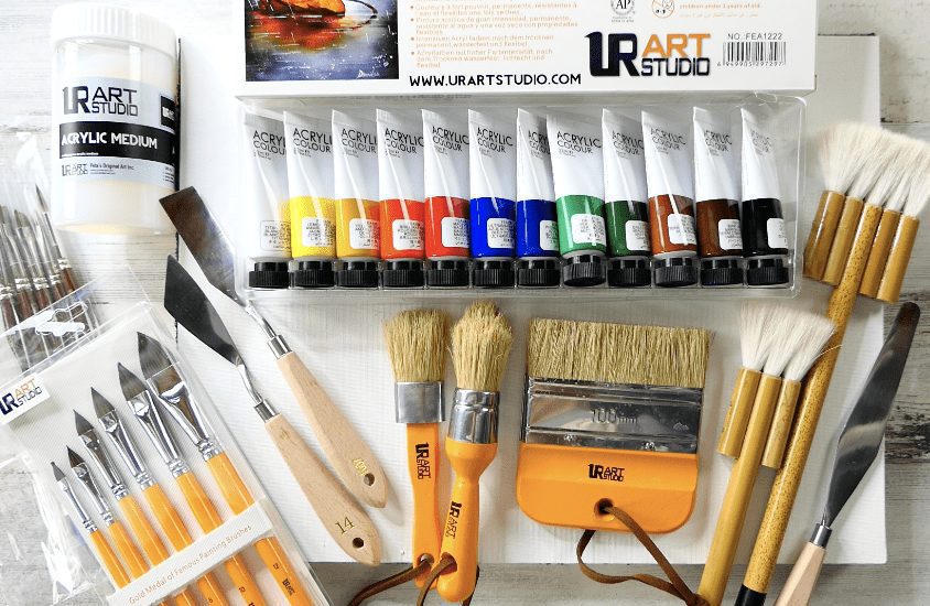 New Unique Brushes and Other Awesome Art Supply is now Available at UrArtStudio