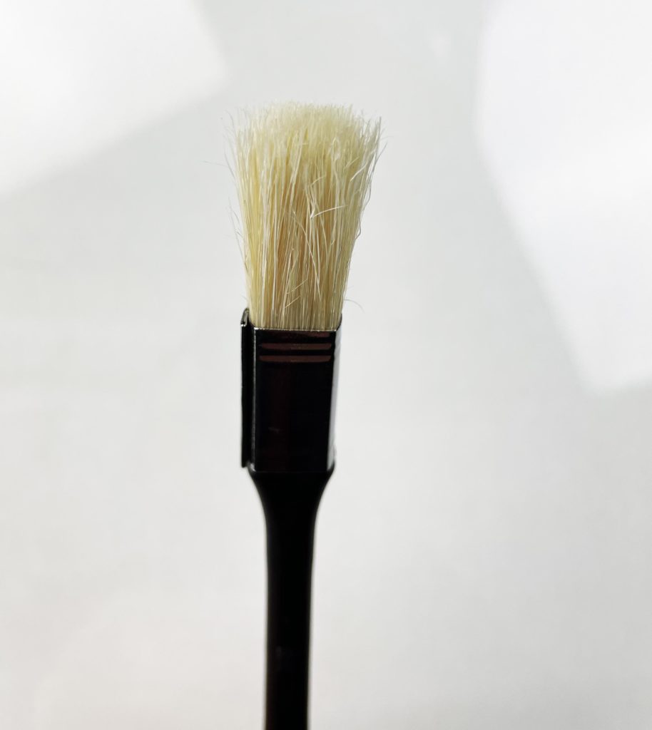 big flat paint brush