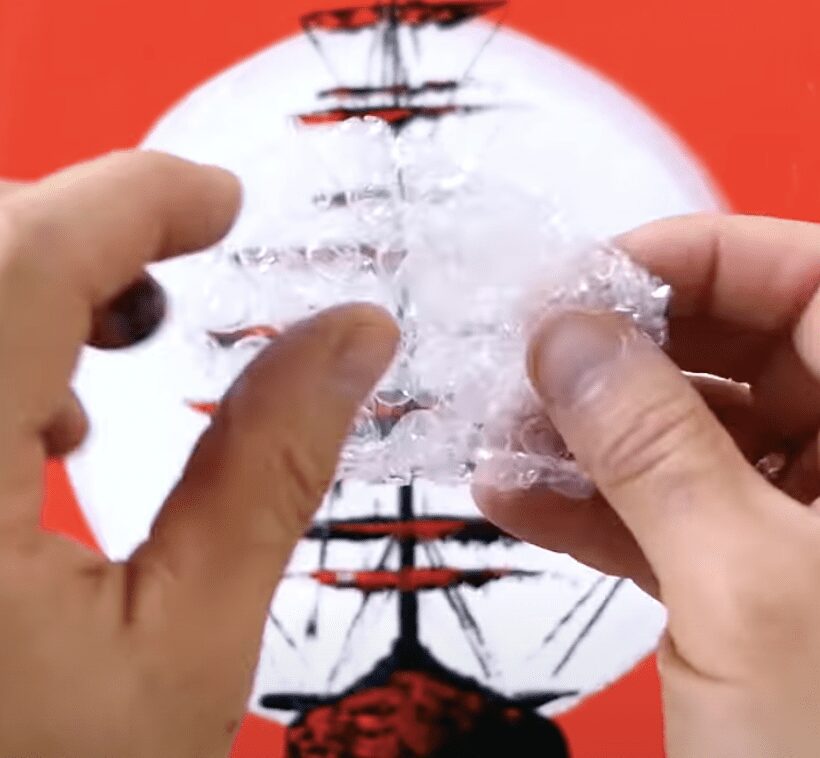 bubble wrap application by urartstudio acrylic painting tips 10