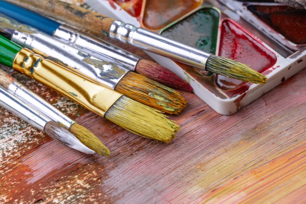 Common Mistakes with Paintbrushes and How to Avoid Them in Your Acrylic Art