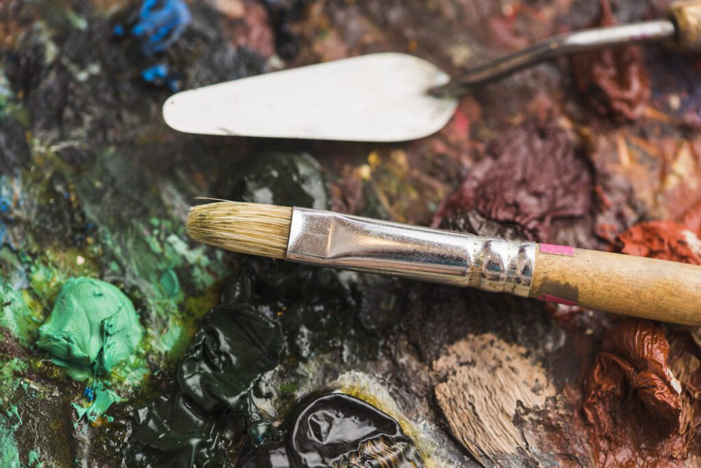 Palette Knives vs. Paintbrushes: When to Use Each in Your Landscape Creations