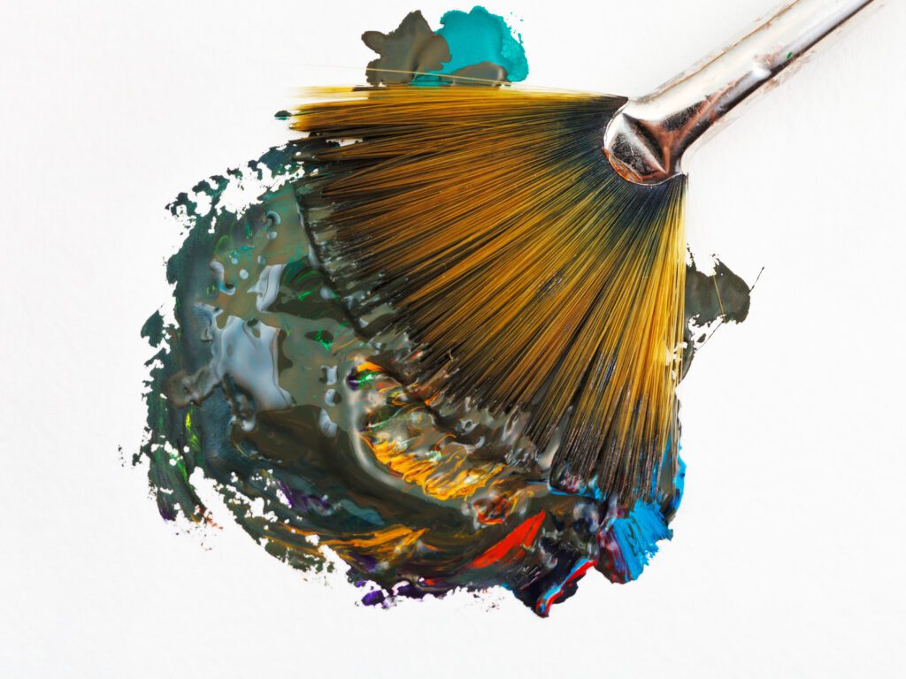Diverse Techniques with a Fan Brush: From Foliage to Waves