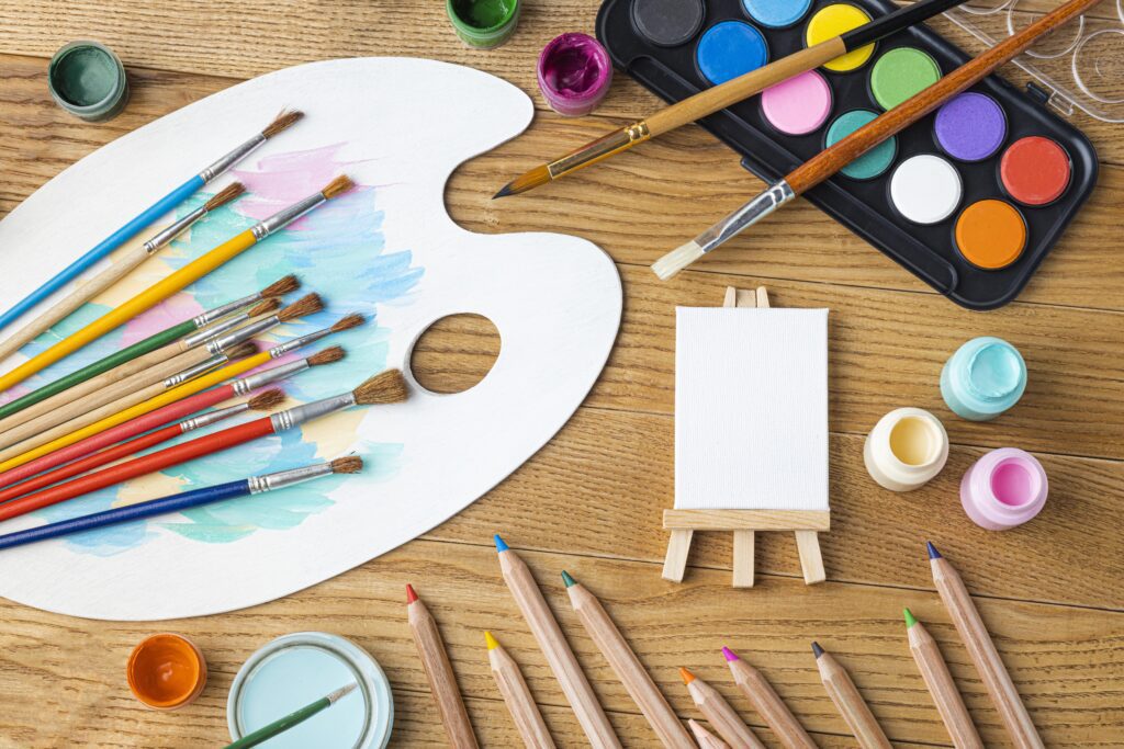 Achieving Precision with the Detail Brush: Best Uses and Techniques in Acrylic Painting