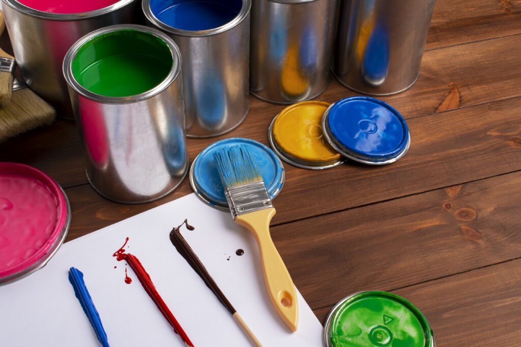 Layering with the Flat Brush: Techniques for Smooth Gradation in Acrylic Painting